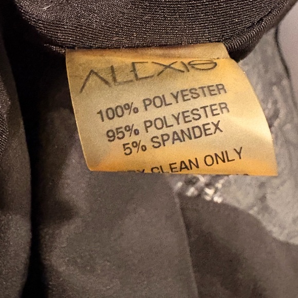 Alexis Emiliana Fit & Flare Mini Dress Black and White Diamond Lace size Medium - Picture 13 of 13